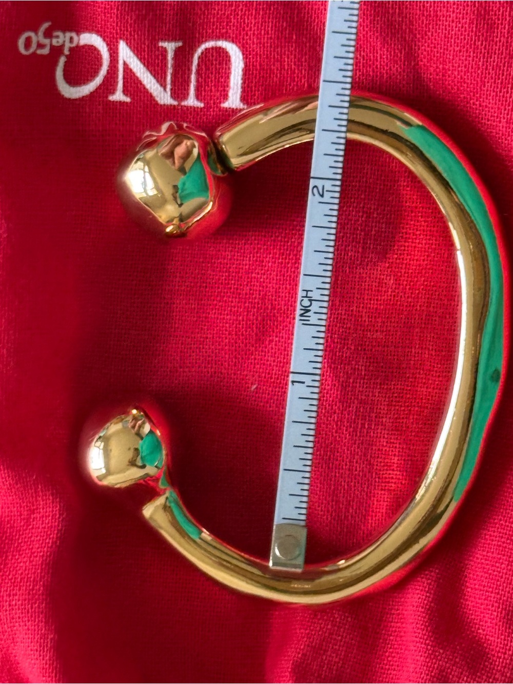 UNO de 50 Zen Open Cuff Bracelet with Ball Ends - Picture 3 of 3